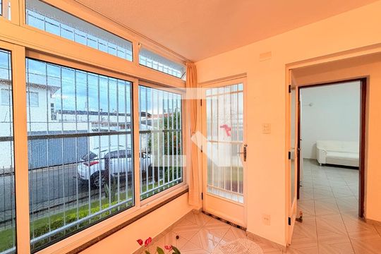 Entrada da Casa de casa à venda com 3 quartos, 237m² em Vila Campos Sales, Jundiaí