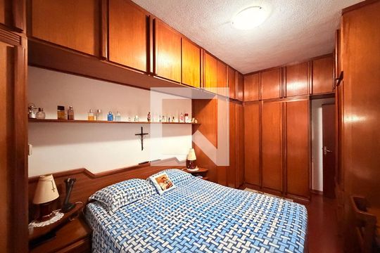 Suíte de casa à venda com 3 quartos, 237m² em Vila Campos Sales, Jundiaí
