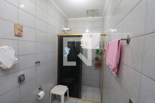 Banheiro da Suíte de casa para alugar com 3 quartos, 190m² em Jardim Independência (são Paulo), São Paulo