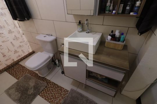 Banheiro da Suíte 1 de casa à venda com 4 quartos, 225m² em Vila Yolanda, Osasco