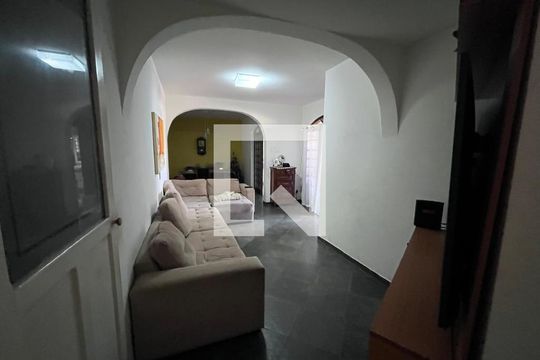 Casa à venda com 4 quartos, 145m² em Vila Progresso, Jundiaí
