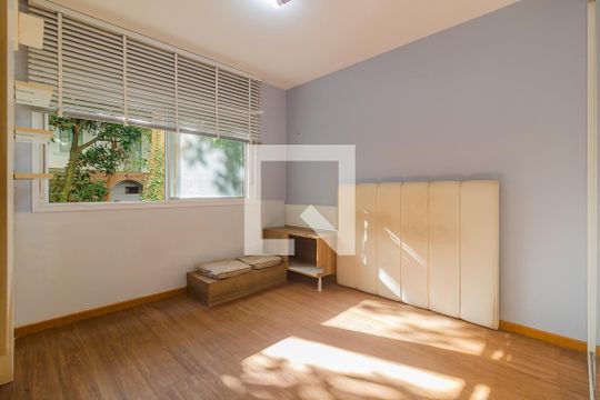 Apartamento para alugar com 2 quartos, 60m² em Teresópolis, Porto Alegre