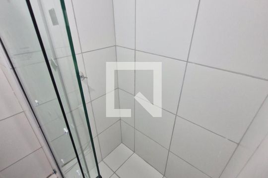 Banheiro de apartamento para alugar com 2 quartos, 35m² em Cidade São Mateus, São Paulo