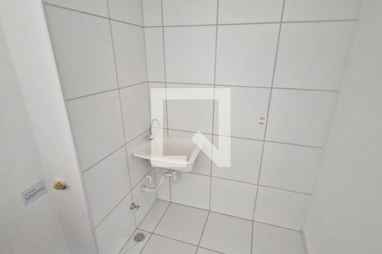 Banheiro de apartamento para alugar com 2 quartos, 35m² em Cidade São Mateus, São Paulo