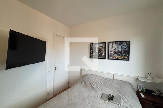 Quarto de apartamento à venda com 2 quartos, 70m² em Jardim Botânico, Rio de Janeiro