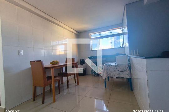 Casa à venda com 5 quartos, 152m² em Renascença, Belo Horizonte