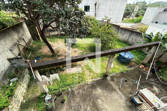 Casa à venda com 4 quartos, 462m² em Granja Ouro Branco, Contagem