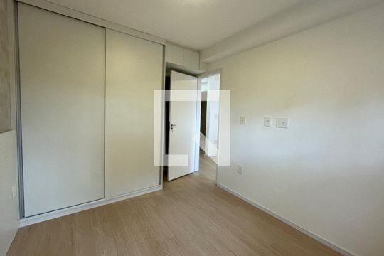 Apartamento para alugar com 1 quarto, 32m² em Parada Inglesa, São Paulo