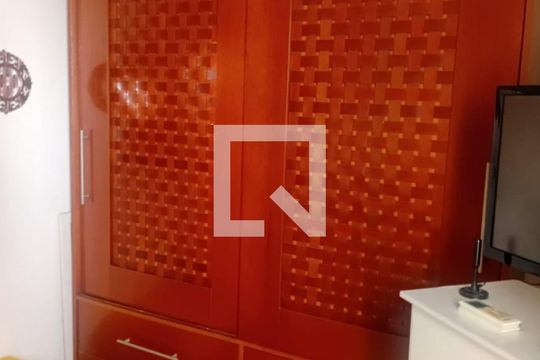 Quarto de apartamento para alugar com 1 quarto, 65m² em Centro, Salvador