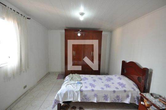 Quarto 2 de casa à venda com 4 quartos, 204m² em Vila Paiva, São Paulo