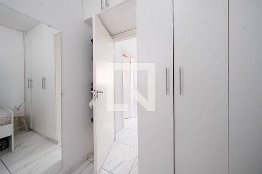 Quarto 2 de apartamento para alugar com 2 quartos, 38m² em Cidade Líder, São Paulo