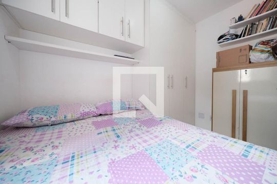 Quarto 1 de apartamento para alugar com 2 quartos, 38m² em Cidade Líder, São Paulo