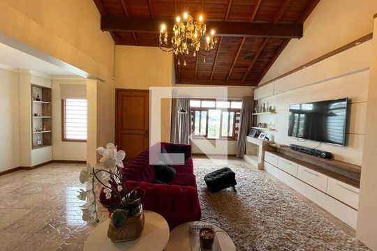 Casa para alugar com 3 quartos, 300m² em São Jorge, Novo Hamburgo
