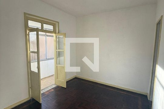 Sala de apartamento à venda com 2 quartos, 60m² em Higienópolis, Rio de Janeiro