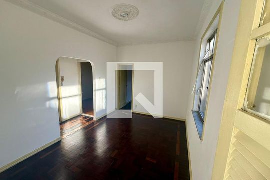 Sala de apartamento à venda com 2 quartos, 60m² em Higienópolis, Rio de Janeiro