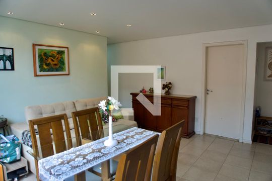 Sala de apartamento à venda com 3 quartos, 85m² em Grajaú, Belo Horizonte