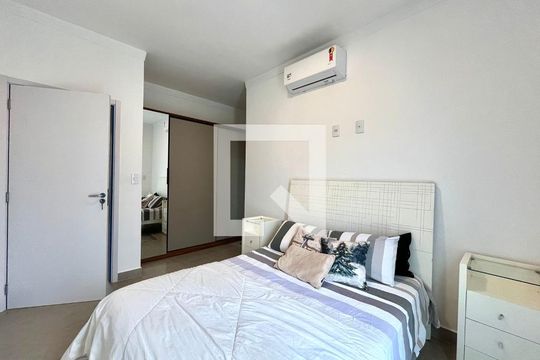 Suíte 1 de casa de condomínio à venda com 2 quartos, 100m² em Parque Taquaral, Campinas