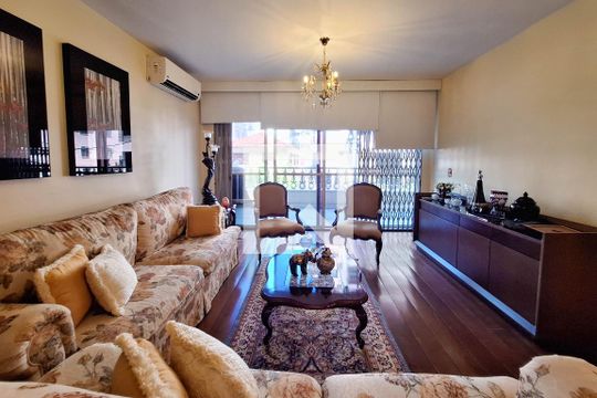 Sala 1 de apartamento à venda com 4 quartos, 211m² em Icaraí, Niterói