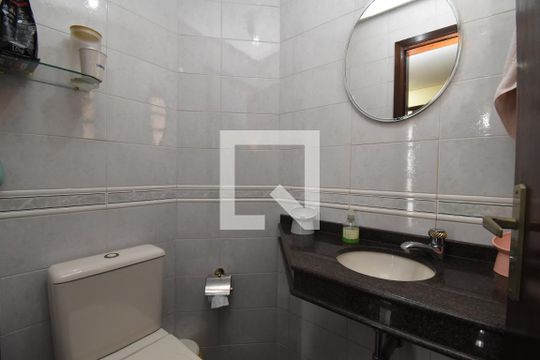 Lavabo de casa de condomínio à venda com 3 quartos, 450m² em Boa Vista, Curitiba