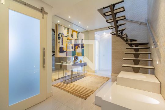 Corredor de apartamento para alugar com 2 quartos, 188m² em Boa Vista, Porto Alegre
