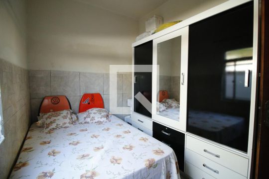  Quarto 1 de casa para alugar com 2 quartos, 200m² em Taquara, Rio de Janeiro