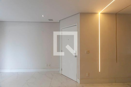 Sala de apartamento à venda com 3 quartos, 98m² em Vila Independencia, São Paulo