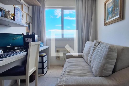 Quarto 1 de apartamento à venda com 3 quartos, 130m² em Centro, Niterói