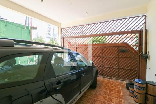 Garagem de casa à venda com 4 quartos, 160m² em Vila Nova das Belezas, São Paulo