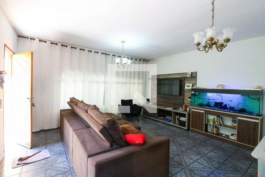 Sala de casa à venda com 4 quartos, 160m² em Vila Nova das Belezas, São Paulo