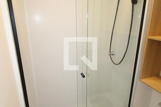 Banheiro da Suíte de apartamento para alugar com 1 quarto, 33m² em Jardim Esplanada, São José dos Campos