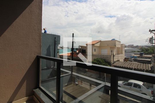 Casa à venda com 2 quartos, 85m² em Vila Nhocuné, São Paulo