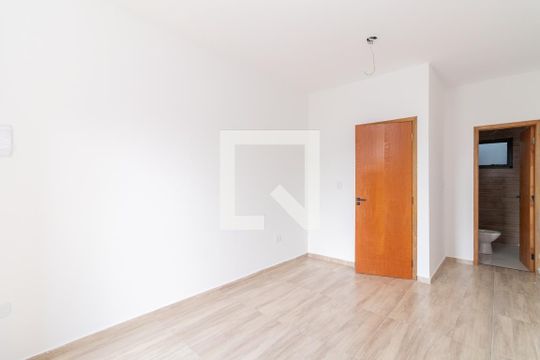 Suíte 1 de casa à venda com 2 quartos, 85m² em Vila Nhocuné, São Paulo