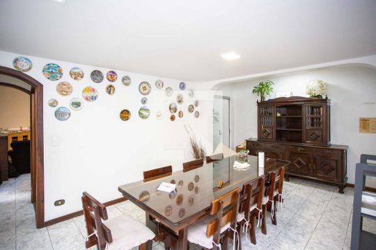 Sala de Jantar de casa à venda com 4 quartos, 230m² em Centro, Diadema