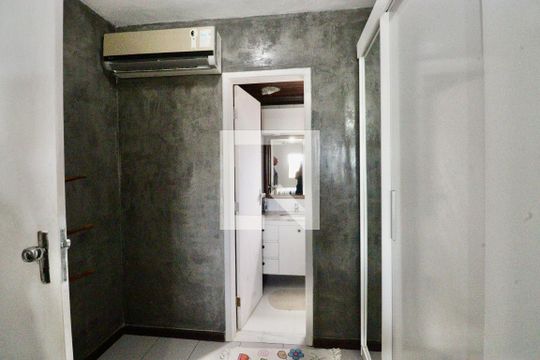 Suíte 1 de casa de condomínio para alugar com 3 quartos, 120m² em Praia do Flamengo, Salvador