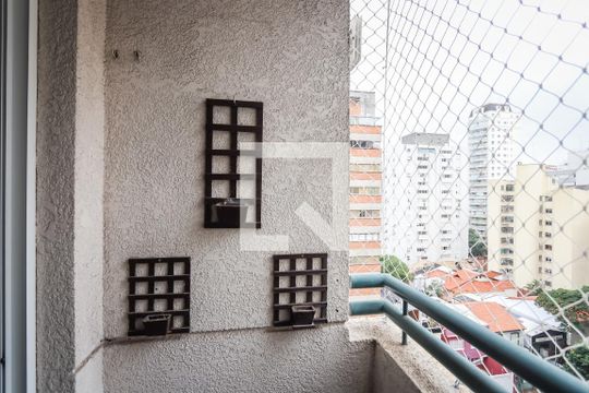 Varanda de kitnet/studio à venda com 1 quarto, 38m² em Jardim Paulista, São Paulo