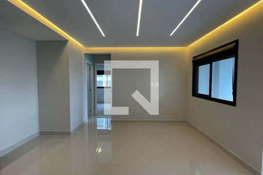 Sala de apartamento para alugar com 2 quartos, 84m² em Butantã, São Paulo
