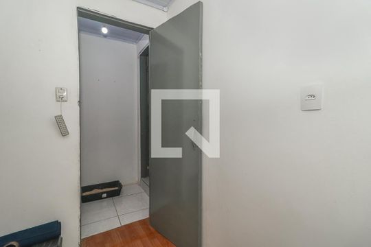 Quarto 2 de casa à venda com 5 quartos, 128m² em Farrapos, Porto Alegre