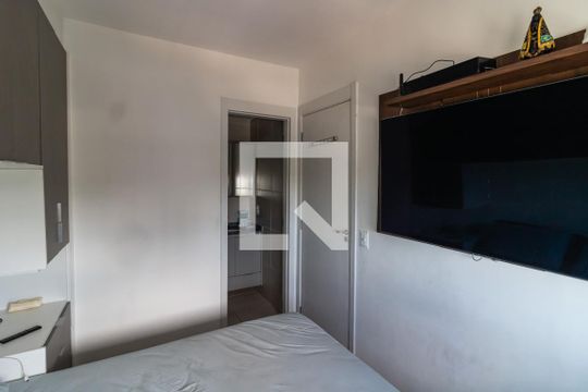 SUÍTE de apartamento à venda com 3 quartos, 56m² em Limão, São Paulo