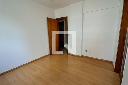 Quarto Suíte de apartamento à venda com 3 quartos, 250m² em Buritis, Belo Horizonte
