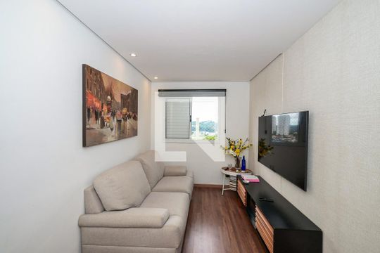 Sala de Tv de apartamento à venda com 2 quartos, 72m² em Jardim Henriqueta, Taboão da Serra