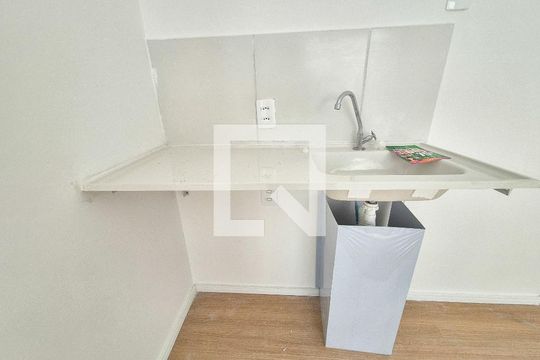 Casa de Condomínio à venda com 1 quarto, 18m² em República, São Paulo