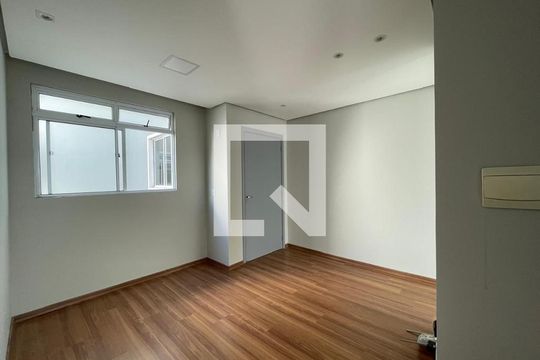 Apartamento à venda com 2 quartos, 57m² em Diehl, Novo Hamburgo
