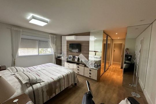 Apartamento à venda com 4 quartos, 190m² em Jardim Marajoara, São Paulo