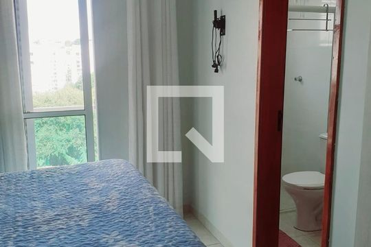Quarto de casa de condomínio à venda com 2 quartos, 78m² em Vila Granada, São Paulo