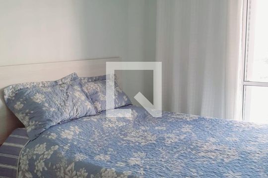 Quarto de casa de condomínio à venda com 2 quartos, 78m² em Vila Granada, São Paulo