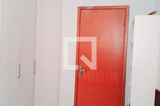 Quarto de casa de condomínio à venda com 2 quartos, 78m² em Vila Granada, São Paulo