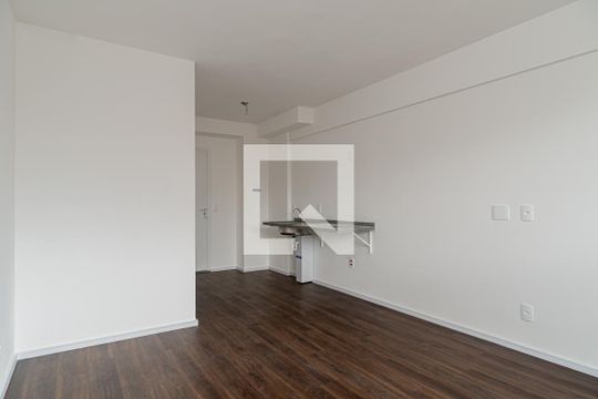 Sala/Quarto de kitnet/studio para alugar com 1 quarto, 26m² em Bela Vista, São Paulo