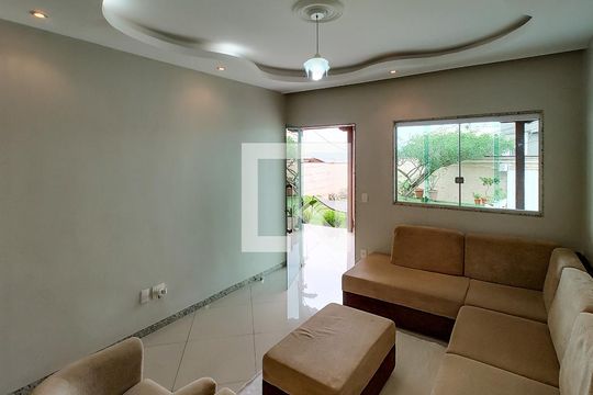 Casa para alugar com 5 quartos, 190m² em Jardim dos Comerciários, Belo Horizonte