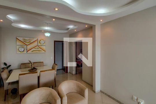 Casa para alugar com 5 quartos, 190m² em Jardim dos Comerciários, Belo Horizonte
