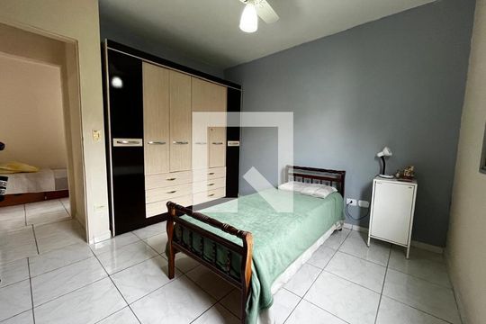 Quarto de apartamento para alugar com 3 quartos, 75m² em Vila Prel, São Paulo
